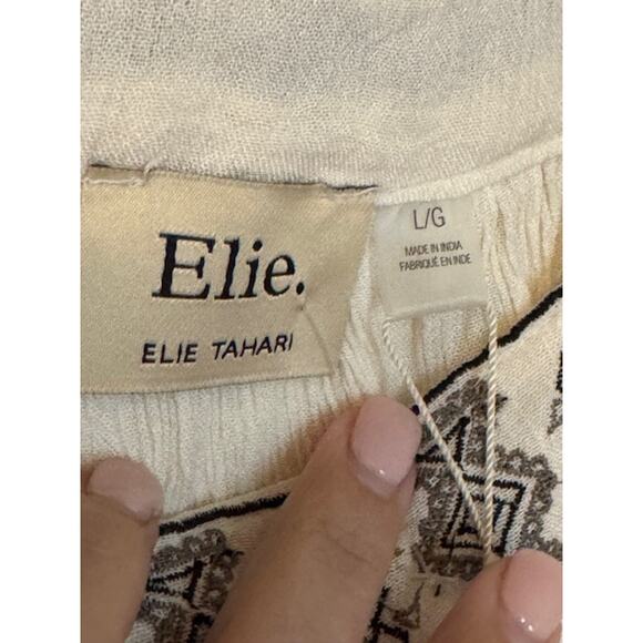 NWT Elie Tahari Embroidered Gauze Peasant top L - Picture 3 of 7